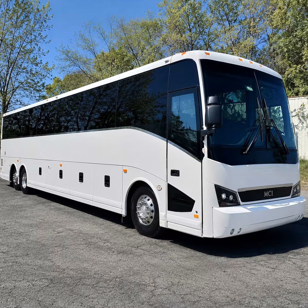allen employee shuttle services for daily commuters and office campuses